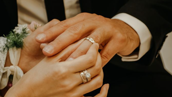 Elegance and Strength: The Ideal Ring for Him